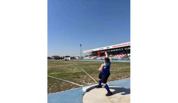 Bandırmalı sporcu Mehmet Talat Uçar, Türkiye ikincisi oldu