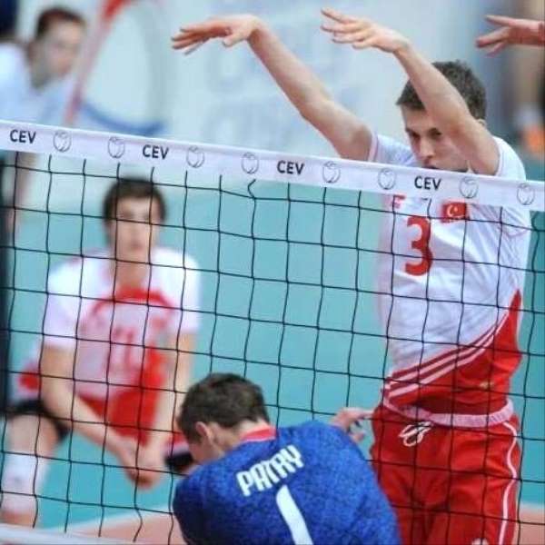 Melikgazi Voleybol Takımı, iki yeni oyuncu transfer etti 