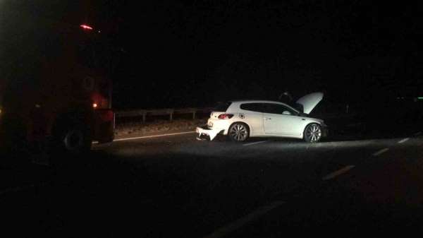 Tekirdağ'da trafik kazası: Direksiyon hakimiyetini kaybeden sürücü yön tabelasına çarptı