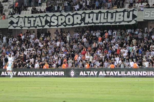 Altay'da kombineler satışa çıkarıldı