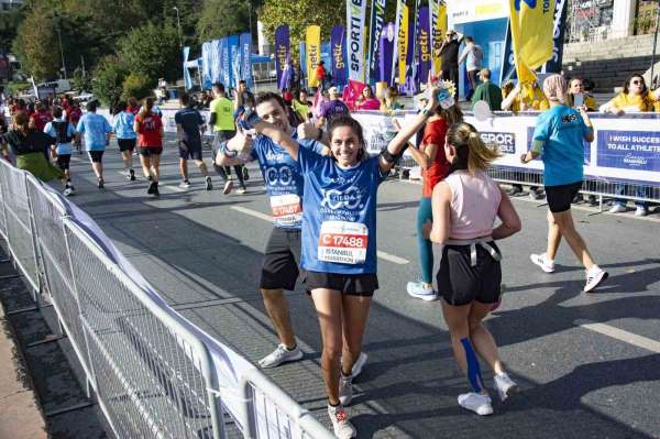 ÖRAV, deprem bölgesindeki öğretmenler için İstanbul Maratonu'nda koşacak