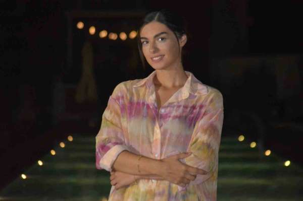 Arnavut asıllı İngiliz fotomodel gönlünü genç Türk iş insanına kaptırdı