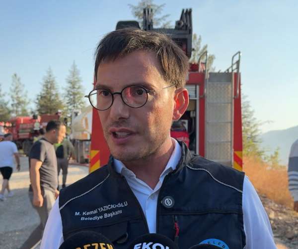 Tokat'taki yangın yerleşim alanlarına ulaşmadan söndürüldü