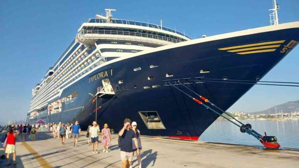 Bodrum'a 743 yolcusuyla geldi