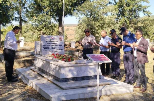 Karacasulu şehit Akar mezarı başında anıldı