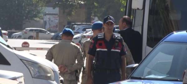 Menderes'teki rüşvet operasyonunda çarpıcı detaylar: Ruhsat pazarlığında 250 bin dolar ve poşet dolusu para