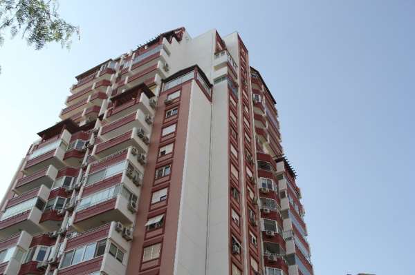 İzmir'de doktorun feci ölümü