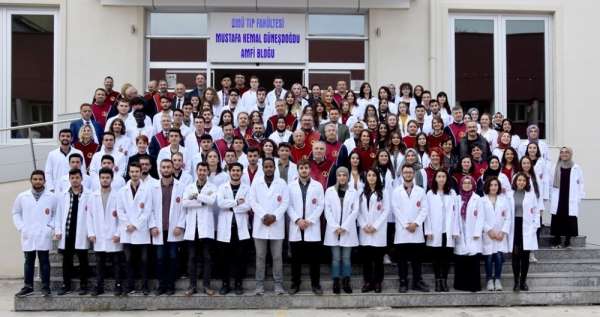 Veteriner hekim adayları önlük giydi