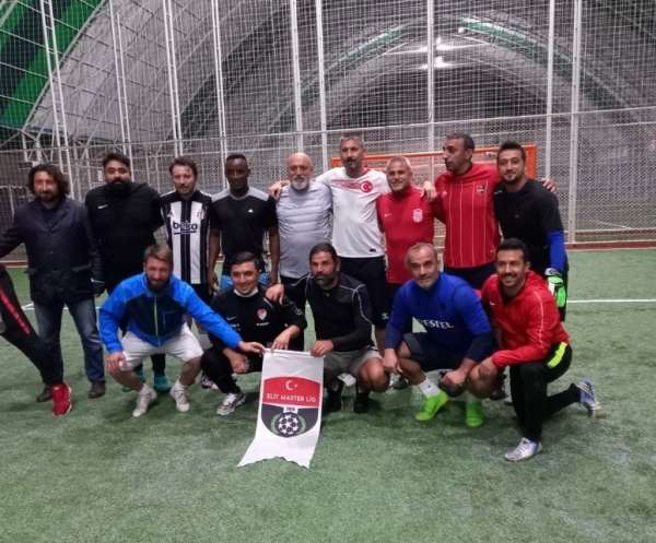 Eski yıldızlar Elit Master Lig'de