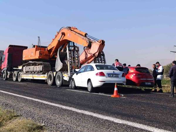 Afyonkarahisar'da zincirleme trafik kazası: 9 yaralı