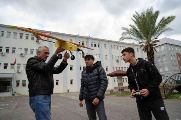 Atakum Mesleki ve Teknik Lisesi, 17 ülkenin katıldığı yarışmada 2. oldu