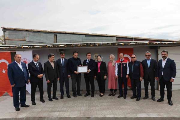 Vali Aydoğdu: 'Kaliteli üretimin ve üreticinin yanındayız'