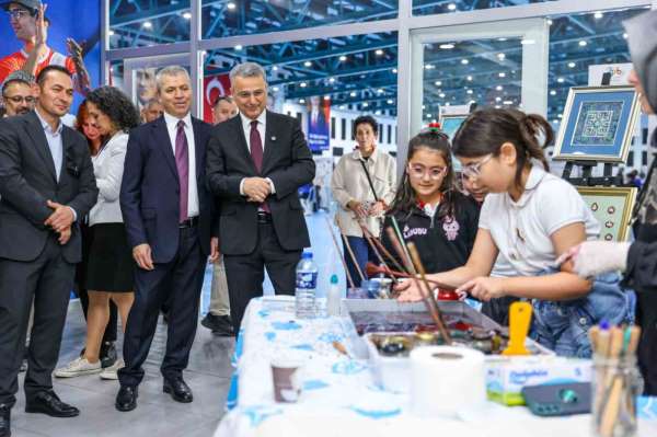 Başkan Kurnaz: 'Bilimin ışığında düşünen nesiller yetiştirmeliyiz'