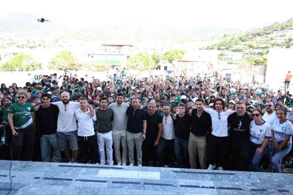 Bodrum FK'dan öğrencilere yeşil beyaz sürpriz