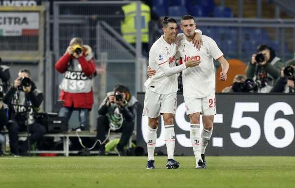 Avrupa basını Yusuf Yazıcı ve Merih Demiral'ı konuşuyor! 