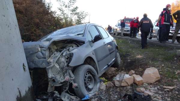 Zonguldak'ta feci kaza: 1'i bebek 2 ölü, 2 yaralı 