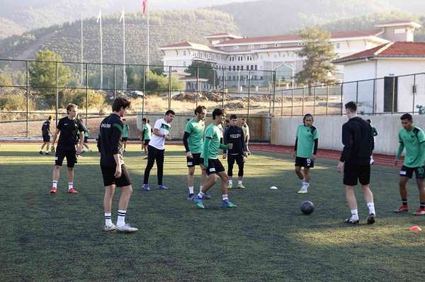 Genç horozlar, Afyonspor karşısında galibiyet serisini sürdürmek istiyor - Denizli haber