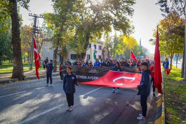 Şehit öğretmen Ayşenur Alkan'ın anısına yürüdüler