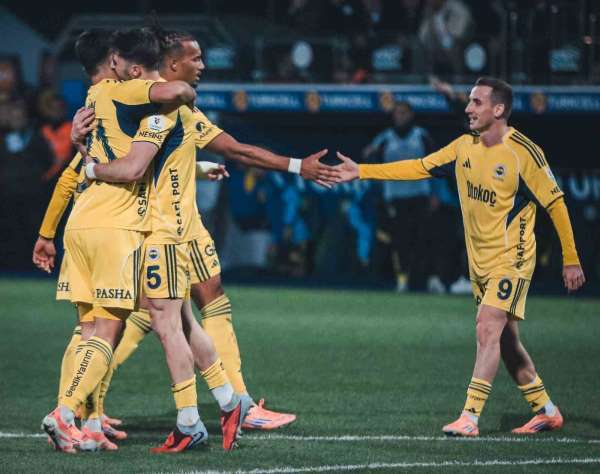 Fenerbahçe, galibiyet serisini 5 maça çıkardı