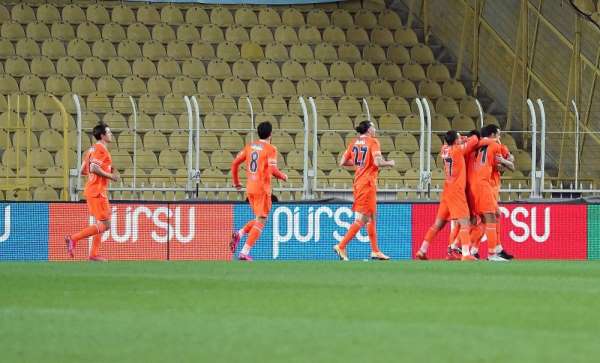 Mahmut Tekdemir ilk golünü Fenerbahçe'ye attı 