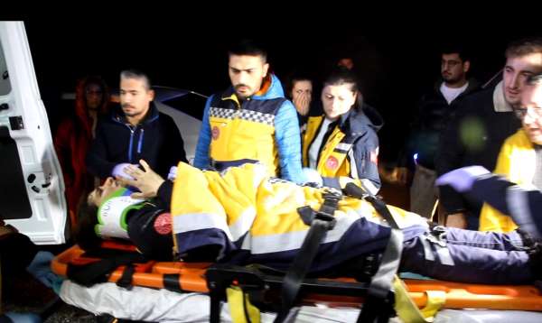 Manisa'da ambulansın karıştığı kazada 1 kişi öldü, 4 sağlık personeli yaralandı