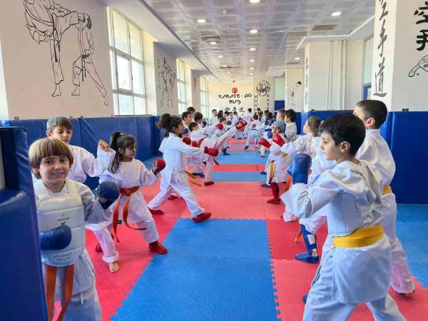 Muş'ta karate kurslarına yoğun ilgi