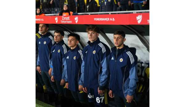 18 yaşındaki Haydar Karataş ile 16 yaşındaki Alaettin Ekici, derbide forma giydi