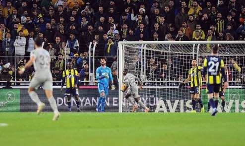 Spor Toto Süper Lig: Fenerbahçe: 3 - Çaykur Rizespor: 2 (Maç sonucu) 