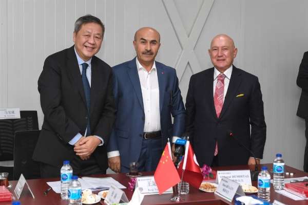 Vali Demirtaş: 'Adana, Marmara'ya alternatif tek endüstri bölgesi' 