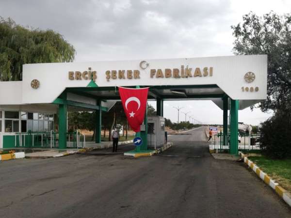 32 yıllık Türkşeker Erciş Şeker Fabrikası'nda üretim yüzde 91 arttı 