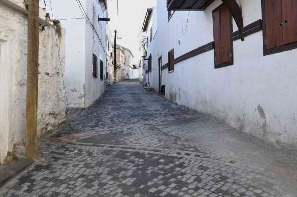 Eski Kuşadası'nın tarihi sokakları aslına uygun olarak yenilendi - Aydın haber