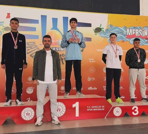 Mersin'de düzenlenen 'M. İzzet Gelegen Gençler Raffa Şampiyonası' tamamlandı