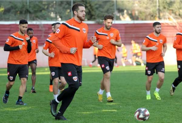 Adanaspor'da Ümraniyespor maçı hazırlıkları başladı 
