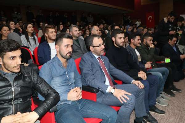 Bakan Kasapoğlu: 'İlkokullarda beden eğitimi olacak' 