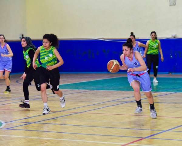 Osmaniye'de Basketbol Şampiyonası sona erdi 