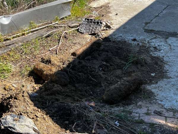 Gelibolu'da Çanakkale Savaşları'ndan kaldığı değerlendirilen 4 adet patlamamış top mermisi bulundu