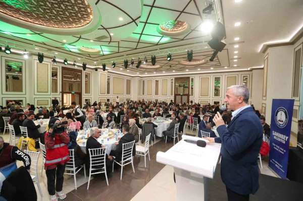 Tahmazoğlu ilk iftarını şehit aileleri ve gazilerle açtı