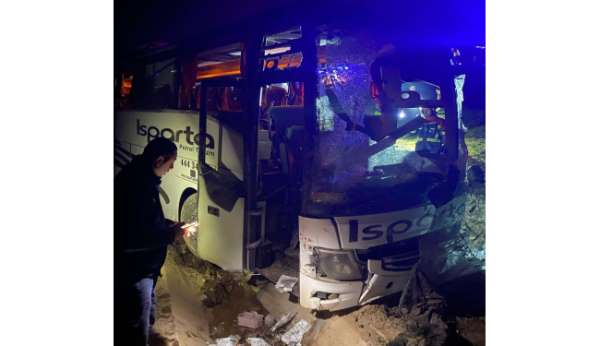Aydın'da otobüs kazası: 1 ölü, 32 yaralı