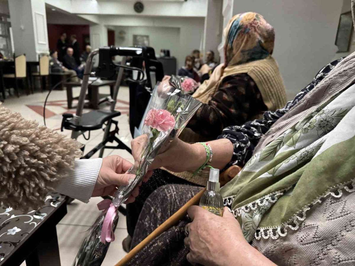 Bilgi: 'Toplumsal değerlerimize sahip çıkmak, bizim için büyük bir sorumluluk'