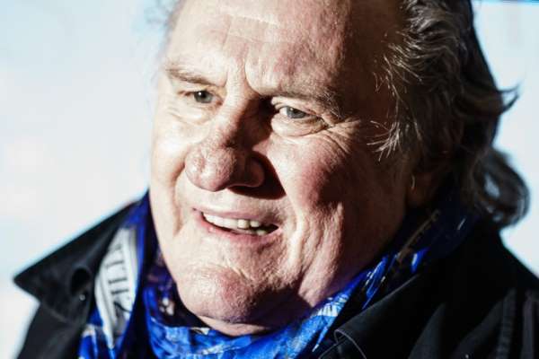 Fransız aktör Depardieu, cinsel tacizden ilk kez hakim karşısına çıkıyor