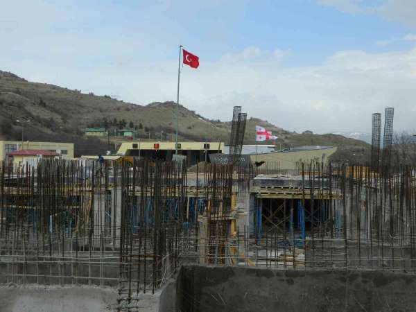 Türkgözü gümrük kapısı geçici olarak kapatıldı - Ardahan haber
