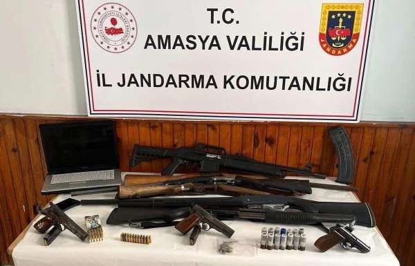 Amasya'da jandarmadan ruhsatsız silah operasyonu