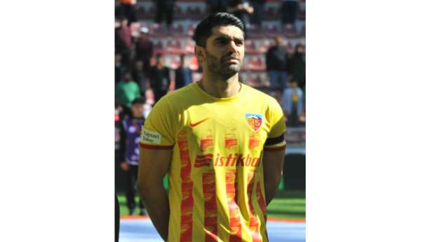 Kayserispor'da ameliyat olan Ali Karimi sezonu kapattı
