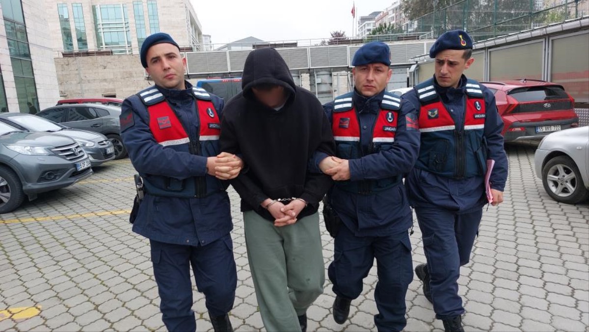 Samsun'da evinde uyuşturucu ele geçen genç tutuklandı