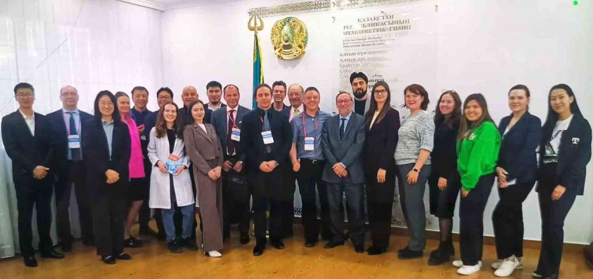 Tianlong, Kazakistan'da biyomedikal forumuna katıldı