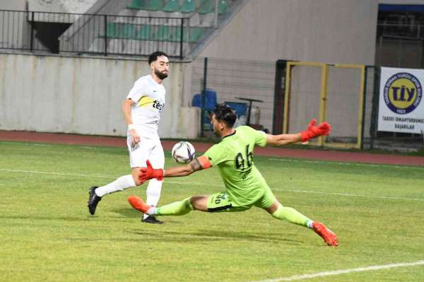 TFF 2. Lig: Tarsus İdman Yurdu: 1 - Karacabey Belediyespor: 4 (Penaltılar)
