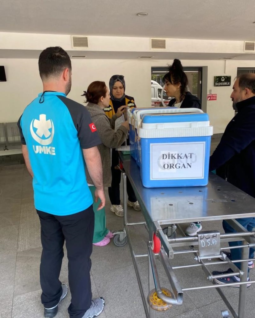 Trabzon'da beyin ölümü gerçekleşen kişinin organları Samsun'da 3 kişiye umut oldu