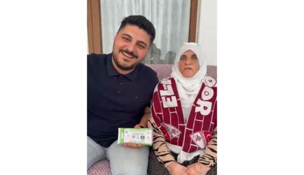 Elazığspor taraftarı Muhsine nine, taraftarlara 350 bilet dağıtacak