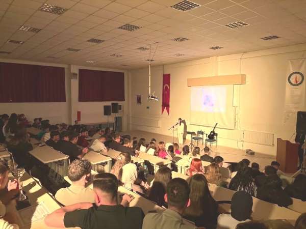Hisarcık MYO'da Bahar Dönemi Müzik Gecesi