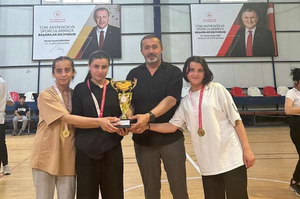 Yüksekova ve Çukurca'da basketbol rüzgarı esiyor
